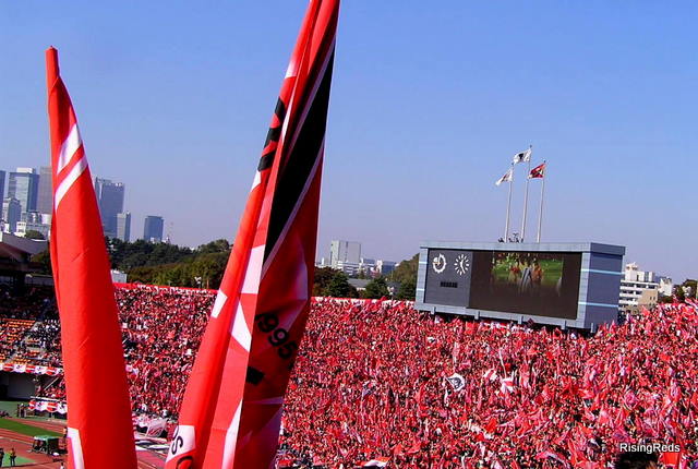 浦和レッズ旗の海